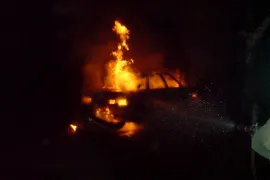 Ночью на Новоселов сгорела легковушка