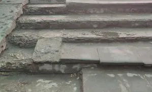 Рязанцы обеспокоены опасными ступенями подземного перехода у ТД «Барс» на Московском шоссе