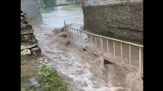 «Ниагарский водопад» в центре Коврова вызвал поток обсуждений пользователей