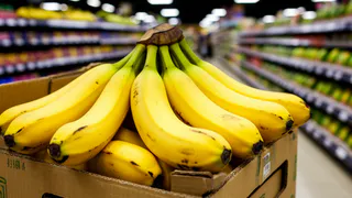 Для чего продавцы Магнитов и Пятёрочек забирают себе из ящиков с бананами маленькие незаметные пакетики