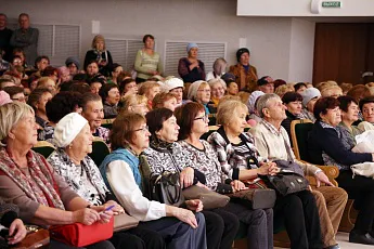 9 факультетов: в Университете третьего возраста стартовал восьмой учебный год
