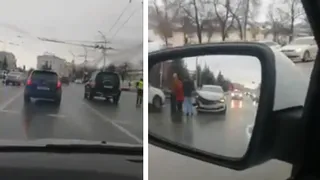 ГИБДД: после аварии на площади Ленина двум рязанцам потребовалась помощь медиков