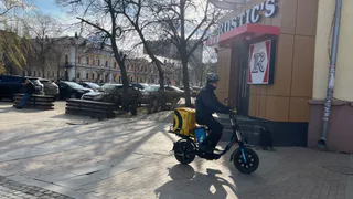 Работодатели предлагают рязанским курьерам в три раза больше, чем они ожидают