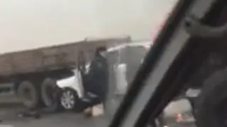 ДТП под Рязанью: "Мерседес" столкнулся с фурой, рассказ очевидца