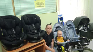 В Глазове открылись пункты бесплатного проката вещей для новорожденных