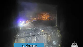 В Усинске при пожаре в многоэтажке спасли человека
