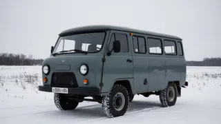 Подарочек от УАЗа: завод мощно обновил "Буханку". Теперь без недостатков?