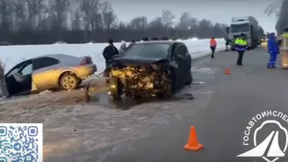 Смертельное ДТП произошло на трассе М5 в Челябинской области: столкновение Nissan и Toyota
