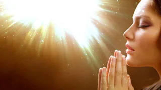 Приметы и запреты на 17 декабря: женщины сегодня могут просить обо всем