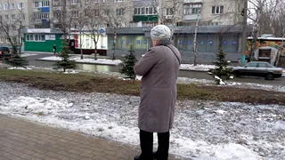 Всем пенсионерам была одобрена новогодняя выплата: на карту абсолютно каждому зачислят по 15 000 рублей