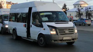 Жалобы не закончились: маршрутки не забирают пассажиров с остановок