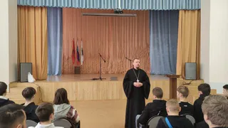 В Брянском техникуме энергомашиностроения и радиоэлектроники проходят встречи с представителями церкви