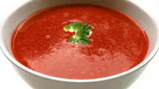 Почему нужно убрать из борща этот главный ингредиент — вкус станет ярче и богаче