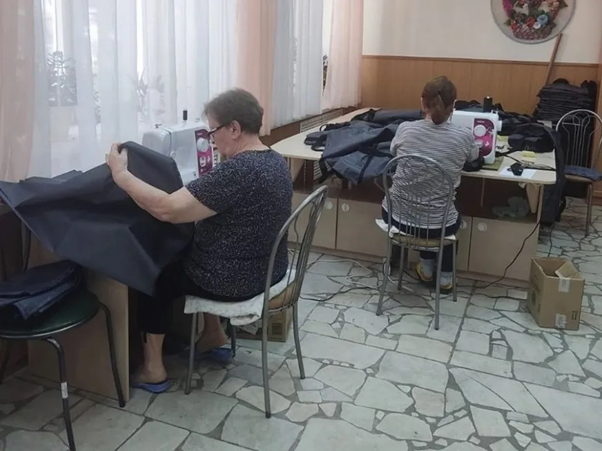 В Нижнекамске работает цех по пошиву одежды для участников СВО