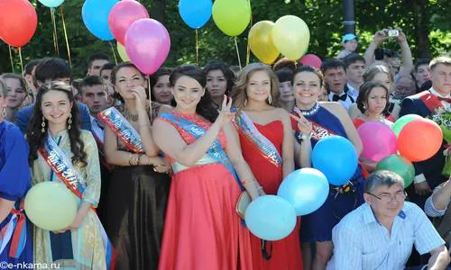 Последний бал: в какую выльется копеечку