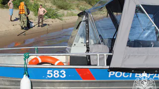 Омоновцы ловят рыбаков на Волге в Чувашии