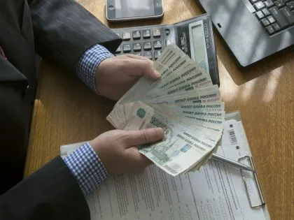 Нижнекамец «отмыл» у банка 45,7 млн рублей