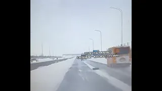 У школьного автобуса на трассе под Казанью на ходу отлетели колёса