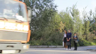 На улице Песоченской школьники переходят дорогу с риском для жизни