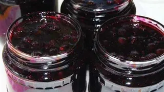 Простое и вкусное варенье из черной смородины