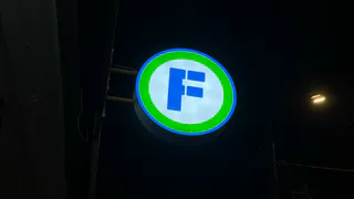 Зашла в Fix Price просто посмотреть — вышла с полной корзиной: вот что сейчас разбирают для сада и красоты