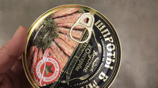 Больше не выливаю масло от шпрот - рука не поднимается: узнала от соседки хитрый кулинарный трюк 