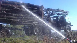 На трассе в Пронском районе сгорел лесовоз