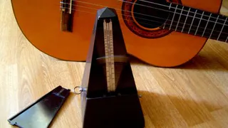 В музыкальную школу Челнов вызвали саперов