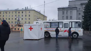 Мэр Нижнекамска призвал усилить вакцинацию: охват среди работников сферы услуг остаётся низким