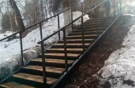 В Гороховце возбудили уголовное дело из‑за нарушений при ремонте лестницы