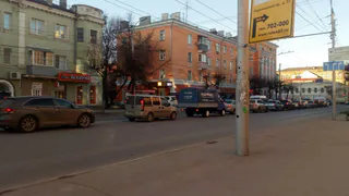 "Вынуть пробку": проблема поворота с улицы Дзержинского на Первомайский проспект требует немедленного решения