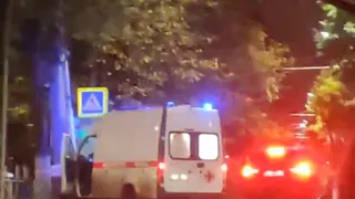 Авария со "скорой" на Есенина: собрали видео с места происшествия