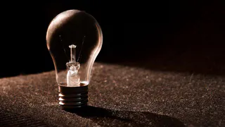 В поселках Рязани 12 июля отключат электричество из-за опиловки деревьев