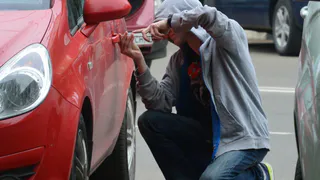 Поймали с поличным: сотрудники Росгвардии задержали рязанца, подозреваемого в угоне