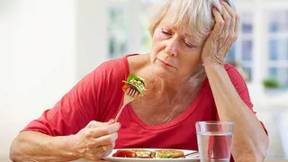 Названо, какое мясо нужно есть пожилым людям