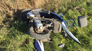 Погибла пенсионерка: в Чучково водитель легковушки врезался в мопед