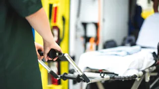 В Коврове женщина не давала медикам отвезти мужа с инфарктом в больницу