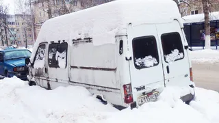 Мэрия Рязани начнёт избавляться от бесхозных машин во дворах