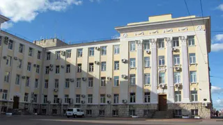 В Брянске чиновники  установили зарплату ниже прожиточного минимума