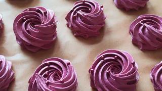 Назвали самую полезную сладость: вместо зефира и конфет лучше есть это