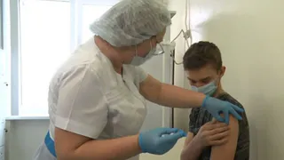 Брянских кадетов вакцинировали от коронавируса