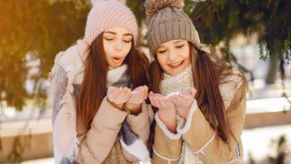 Не просите помощи у друзей: Омар Хайям дал этот совет ещё 10 веков назад — актуально и в наши дни