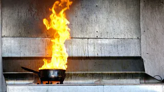 В Нижнекамске в одной из квартир случился пожар из-за воды