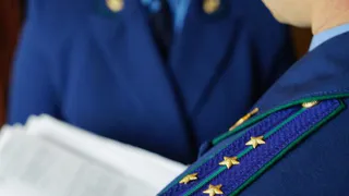 Брянская прокуратура помогла сироте восстановить его права