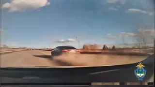 Бесправный и пьяный водитель устроил гонки с полицией в Коми