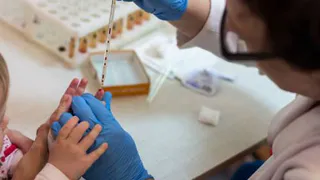 Нижнекамцы недовольны работой детских поликлиник