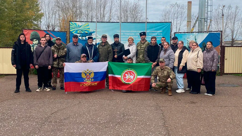 Новая группа военнослужащих из Нижнекамска отправилась к местам своей службы