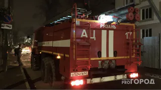 На Народном бульваре в Рязани произошел пожар - загорелся магазин