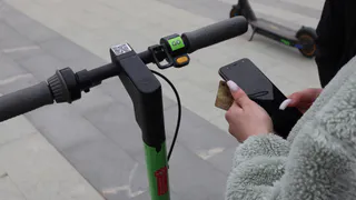 В Магнитогорске под суд пойдет 18-летний самокатчик, сбивший пенсионерку