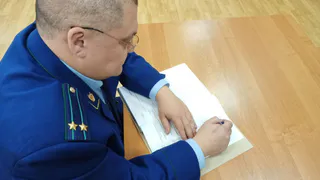 Пенсионер из Чувашии лишился 156 тысяч рублей при покупке синтезатора у мошенников